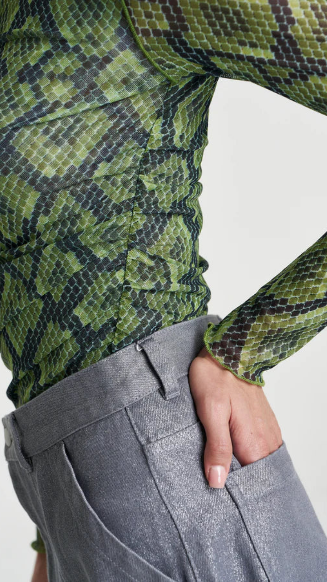MESH LS ROUCHED SKIVVY