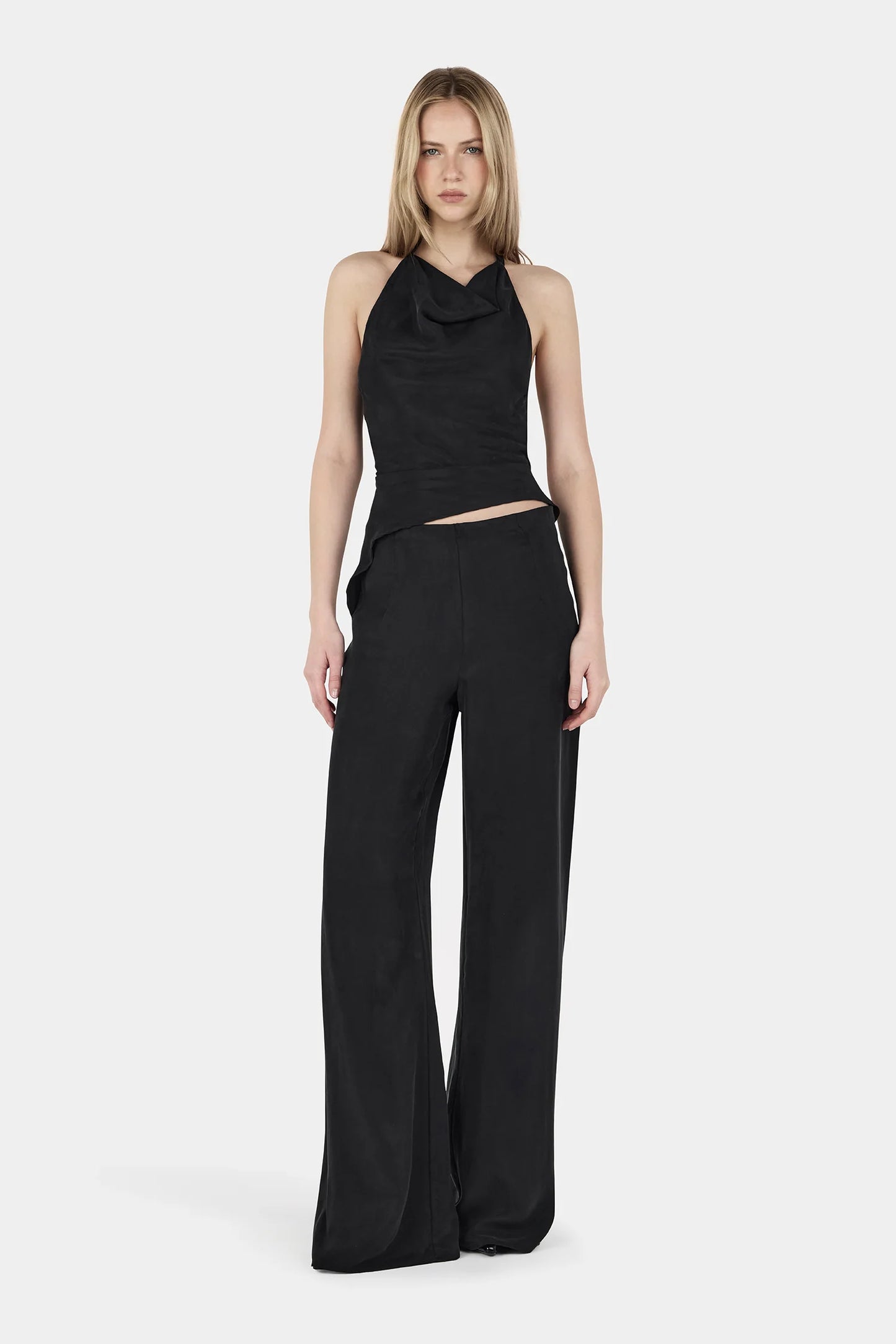 Iris Halter Top Black