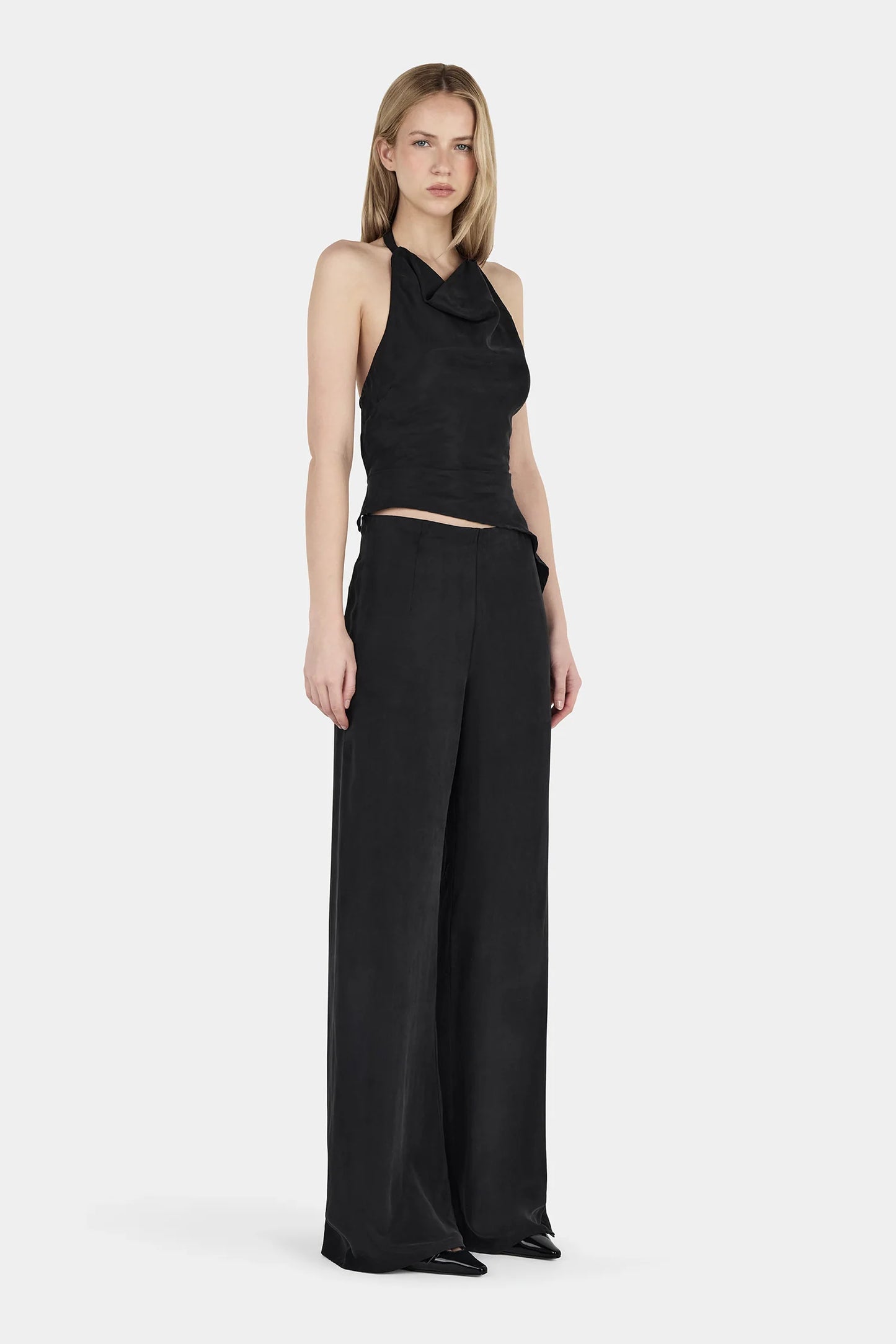 Iris Halter Top Black